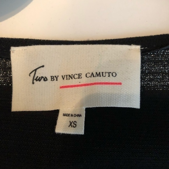 VINCE CAMUTO Metallic Silver & Black Stripe Top - Picture 8 of 9